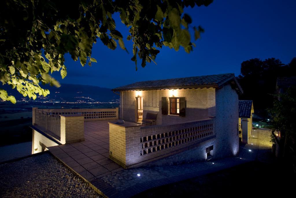 Agriturismo Il Girasole Montefalco Pokoj fotografie