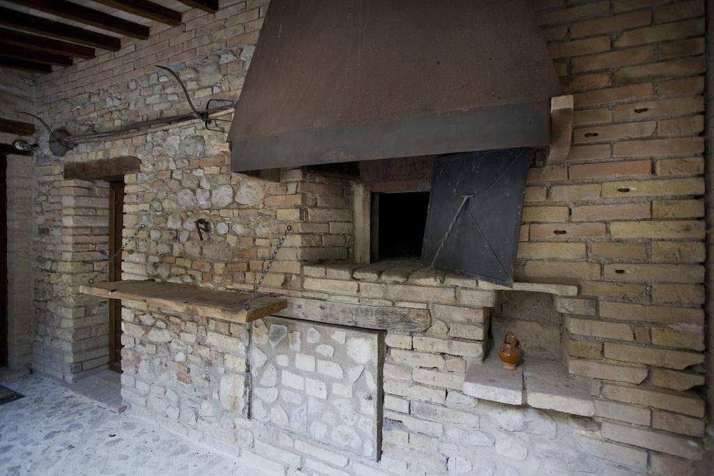 Agriturismo Il Girasole Montefalco Pokoj fotografie