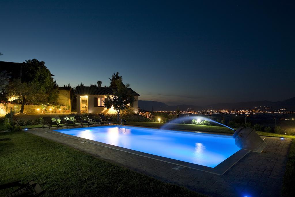 Agriturismo Il Girasole Montefalco Pokoj fotografie